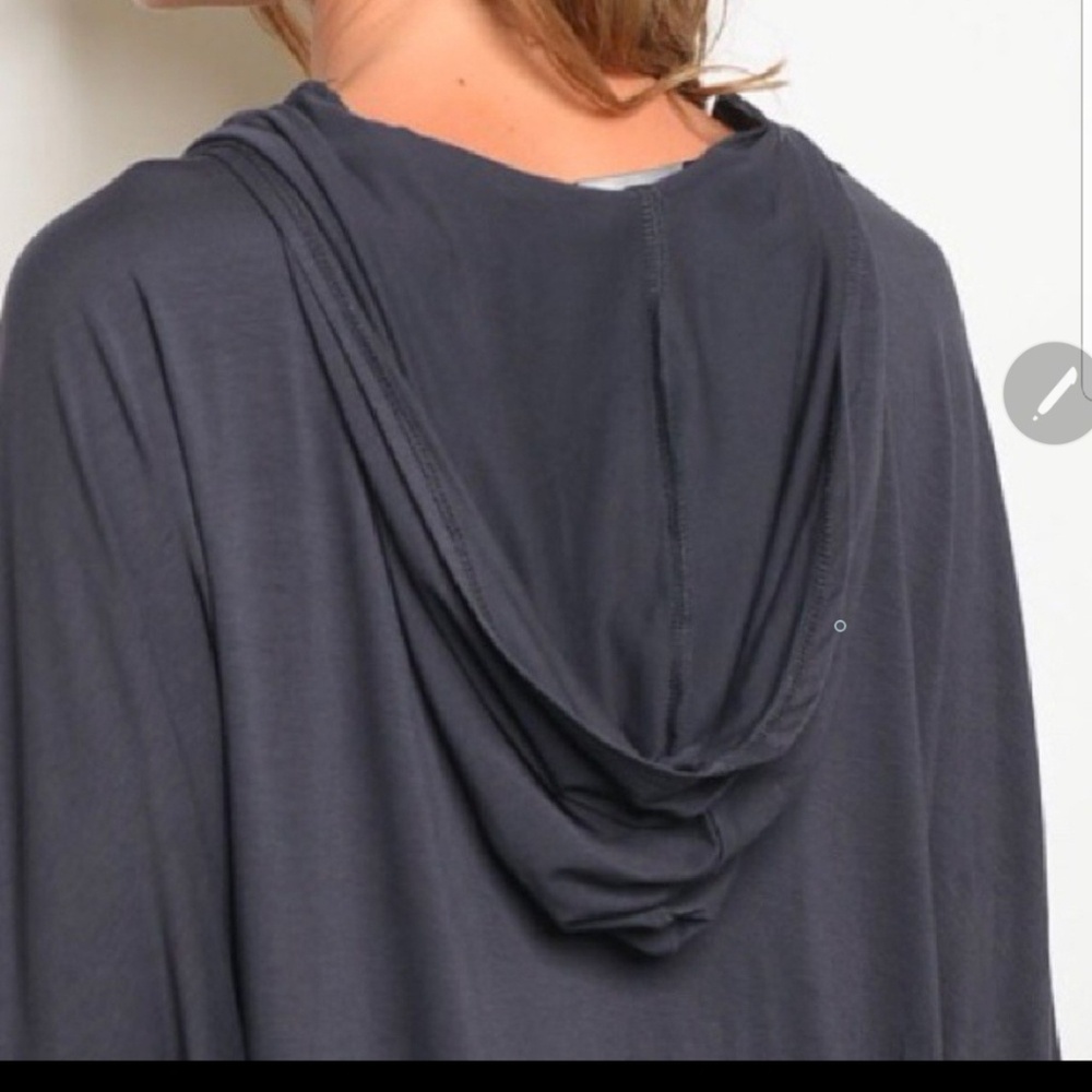 143rd Style Haus Gray V-neck Hoodie Top - Picture 5 of 6